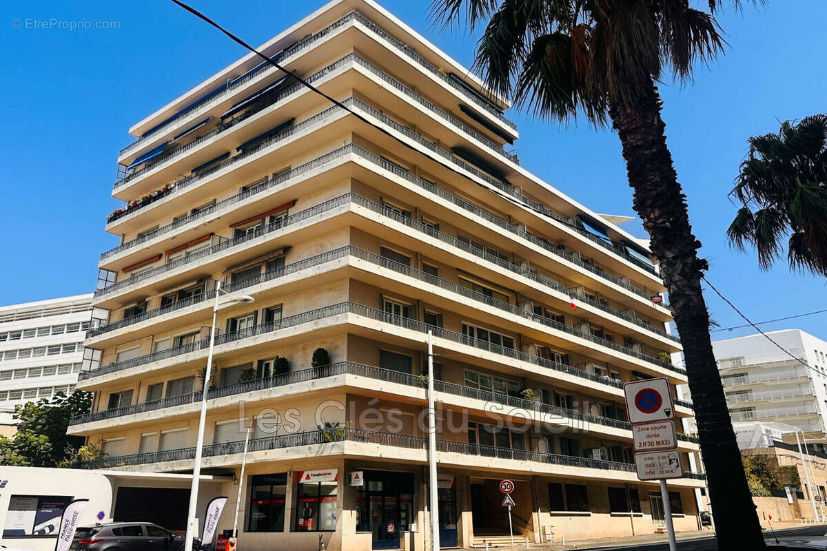 Appartement 68 m² à Toulon  - photo 4