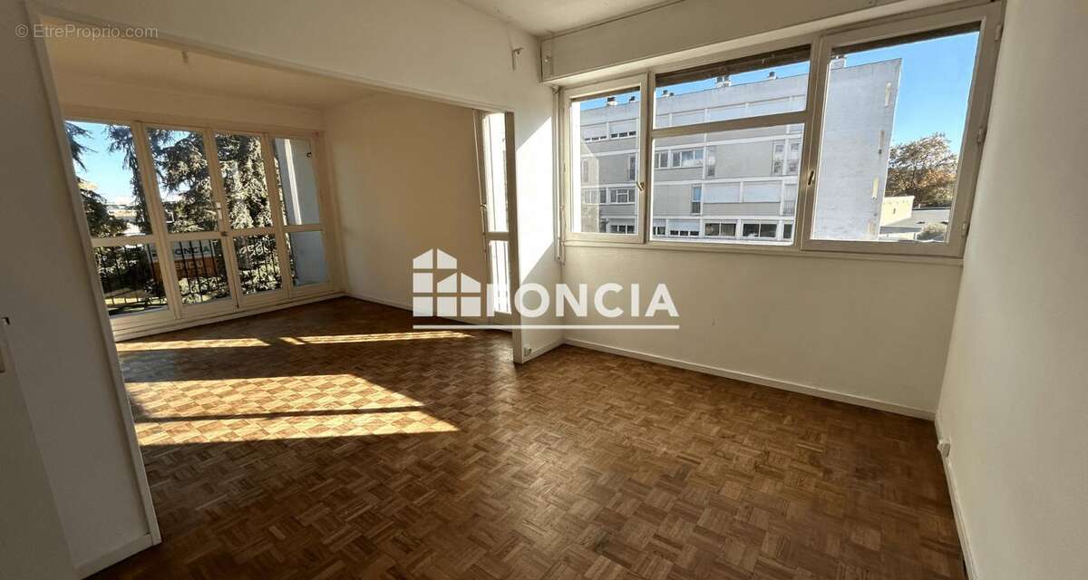 Appartement à LE BOUSCAT