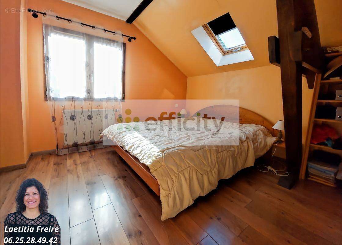 Maison à PEILLONNEX