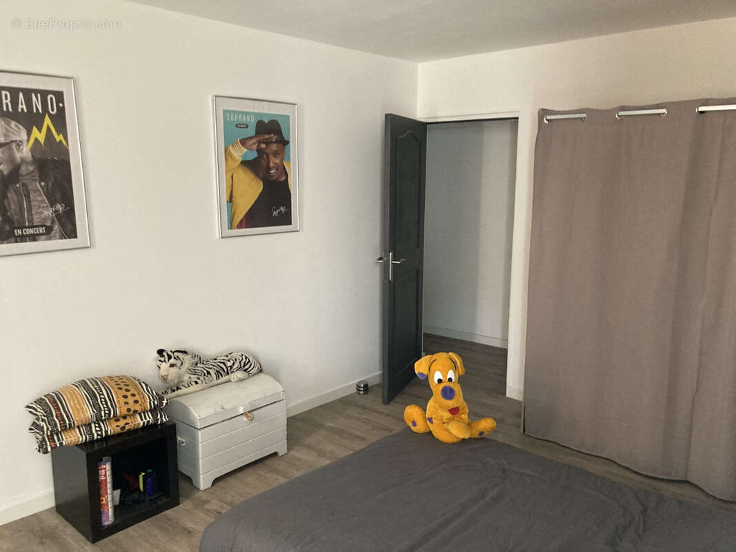 Maison à ROQUEMAURE