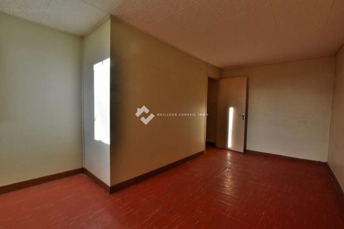 Maison 138 m² à Donzacq  - photo 9
