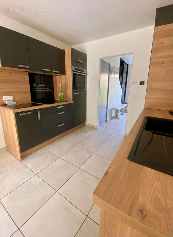 Maison familiale avec jardin et garage   quartier calme Saint-Martin - photo 6