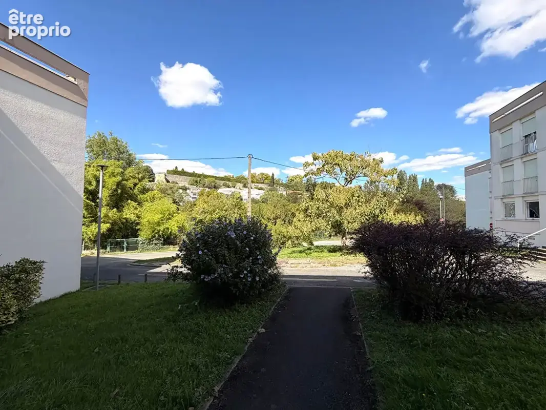 Appartement à POITIERS