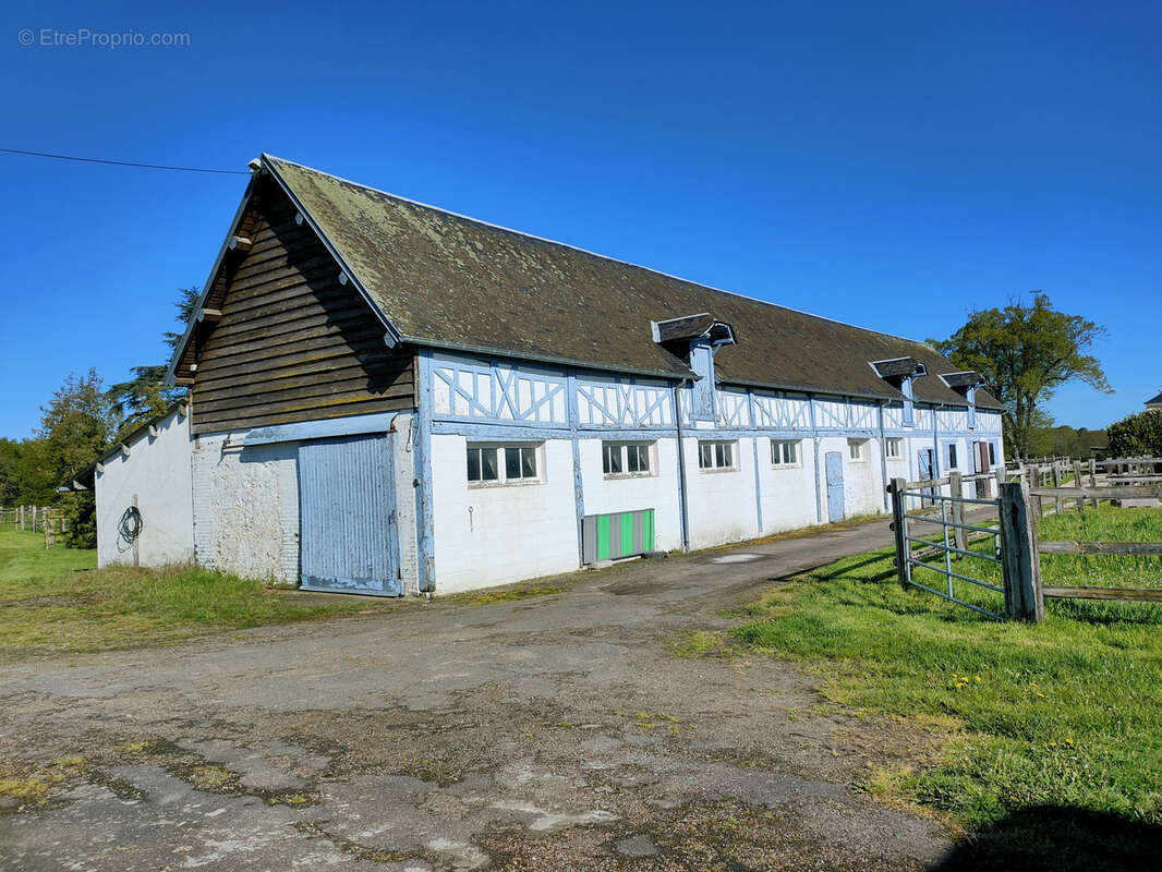 Propriété équestre avec 13 hectares - photo 20