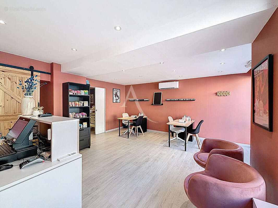 Commerce à NANTEUIL-LES-MEAUX