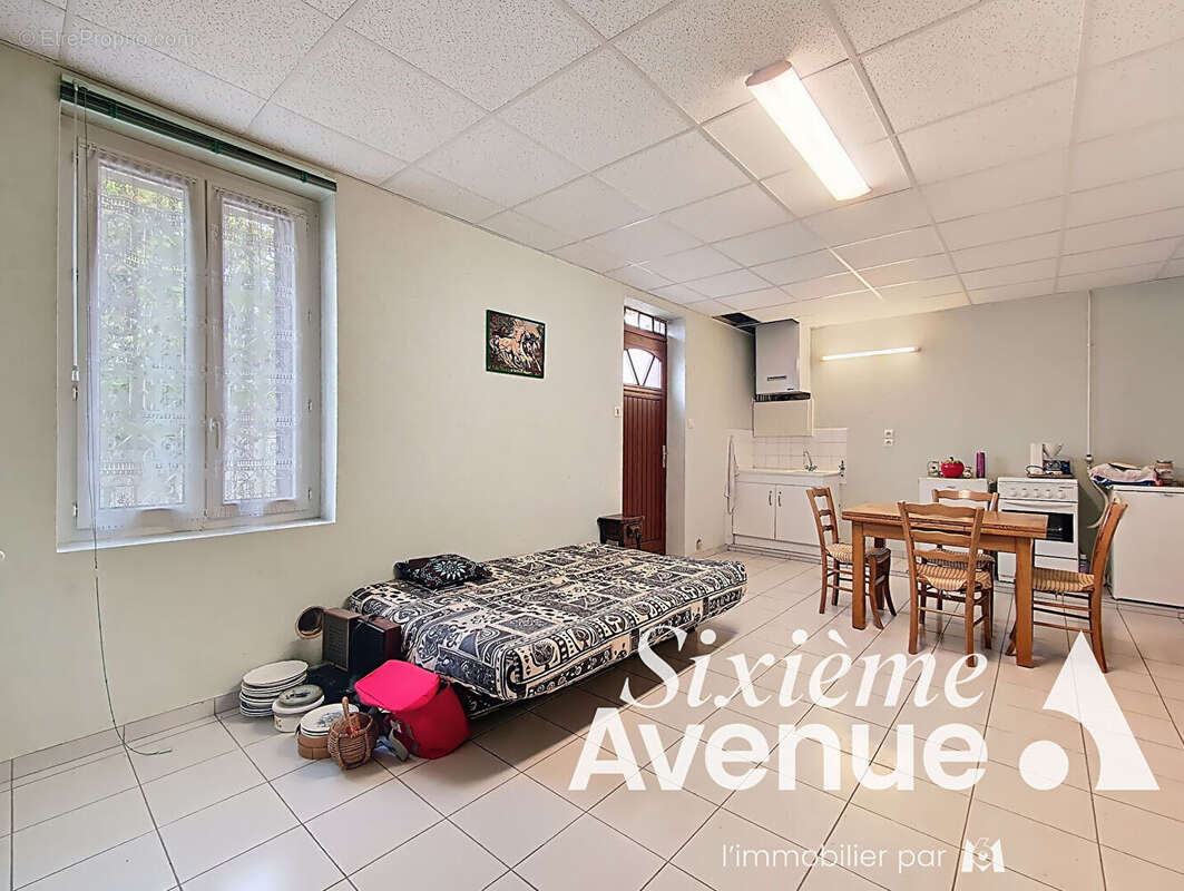 Maison à SAINT-PRIEST