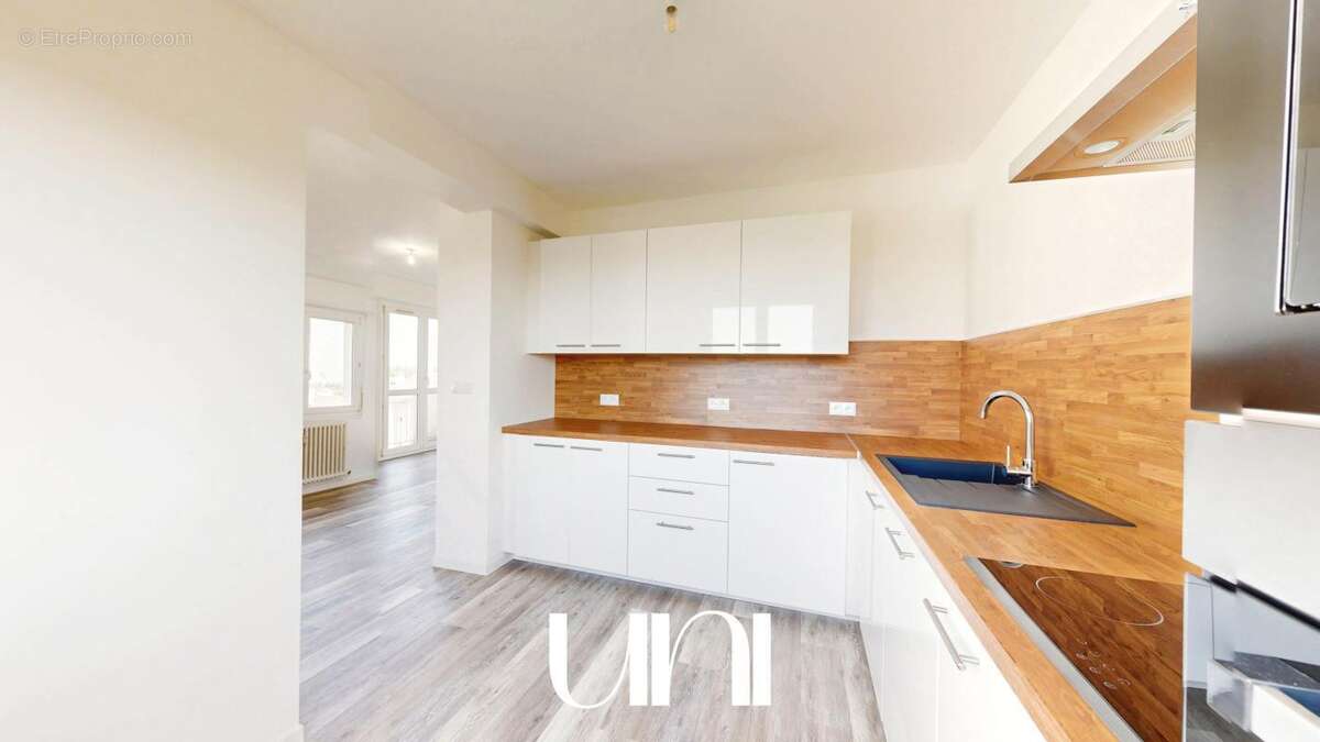 Appartement à MONDEVILLE