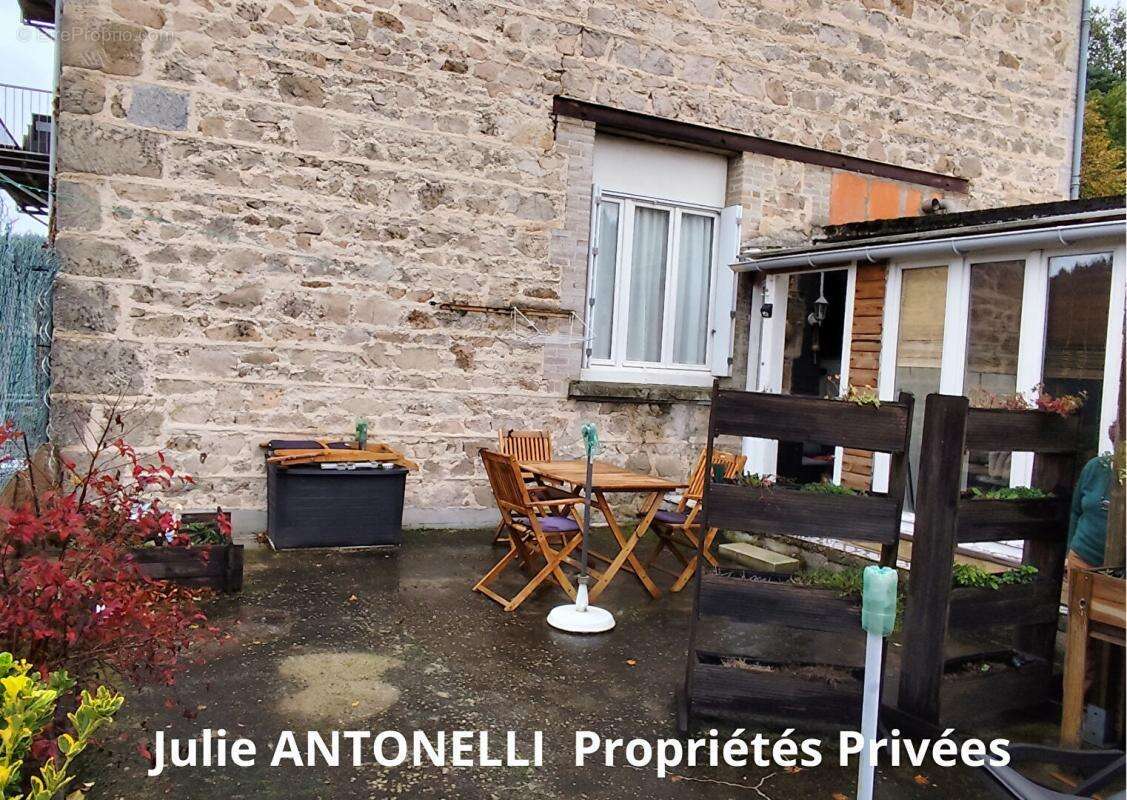 La SEAUVE SUR SEMENE (43140) Immeuble 543m² SEPT APPARTEMENTS, SEPT Places de stationnement grenier aménageable, caves en sous-s - photo 11