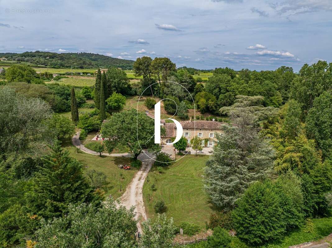 Maison 520 m² à Aigueze  - photo 5