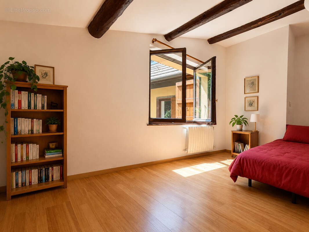 Appartement à TANINGES