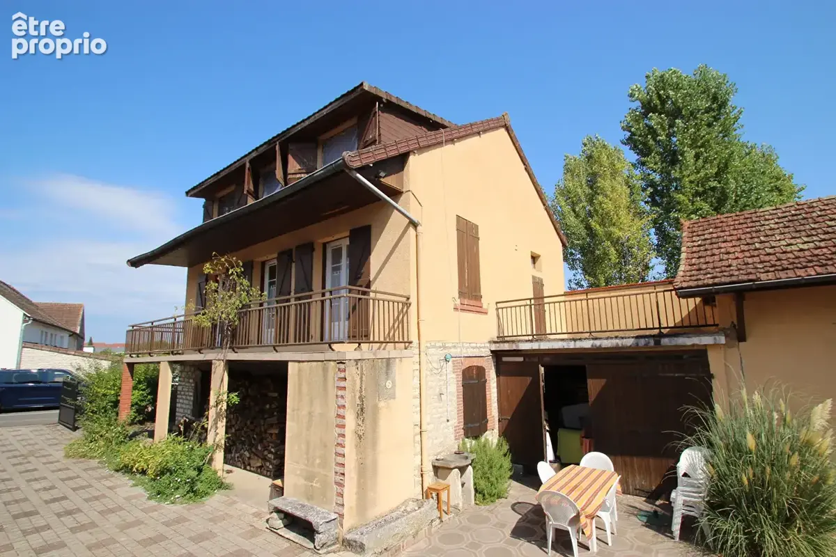 Maison Chatenoy Le Royal 8 pièce(s) 177 m2 - photo 2