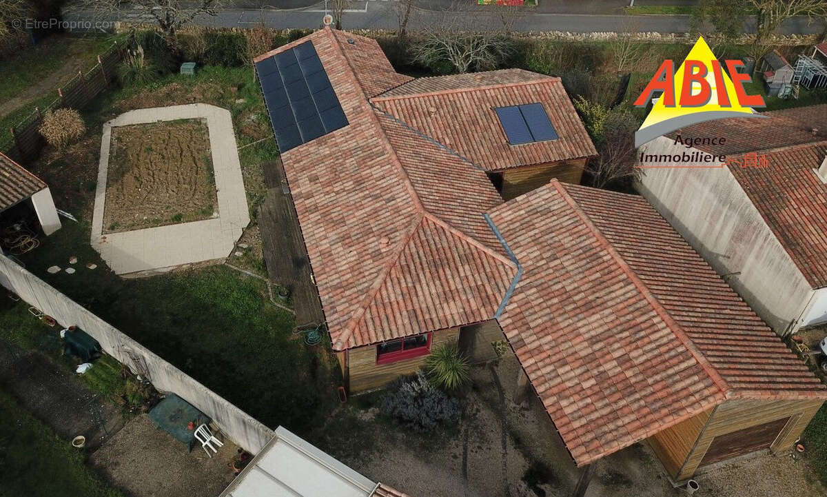 Photo 3 - Maison à BENET