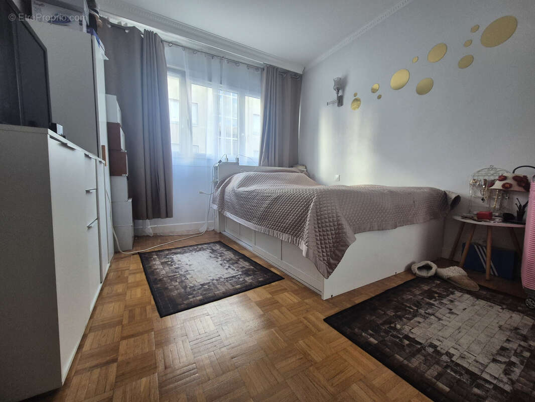 Appartement à BAGNEUX