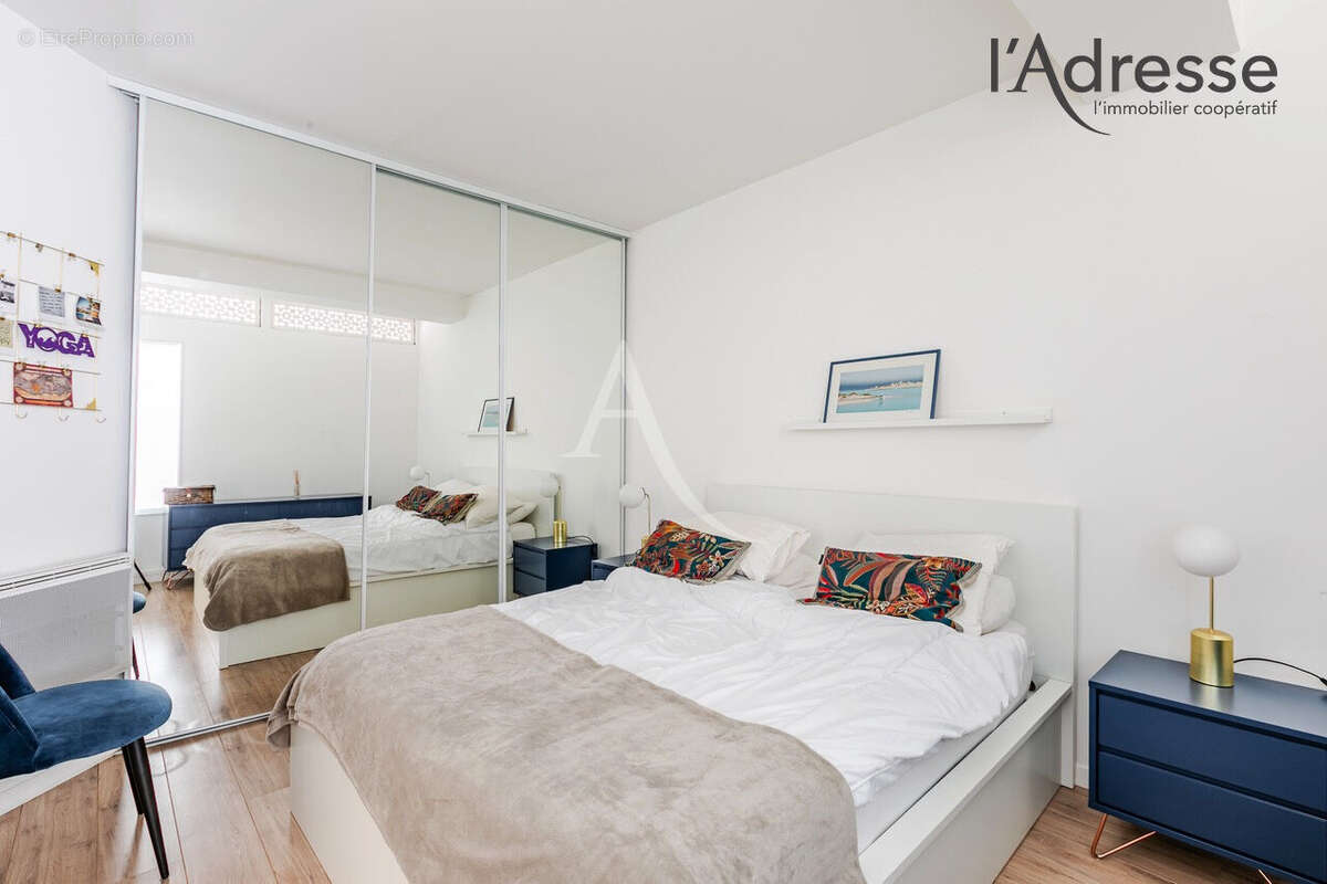 Appartement à SURESNES