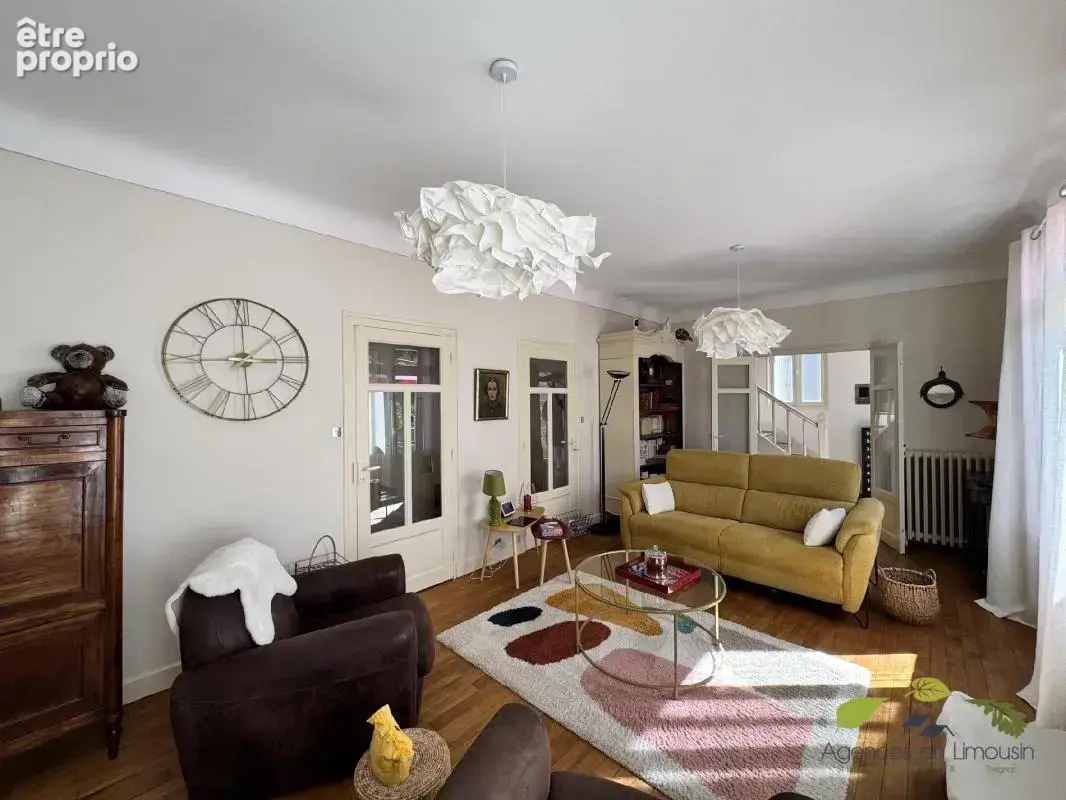 Maison 4 pièces 111 m² à vendre à Treignac (19260) - photo 4