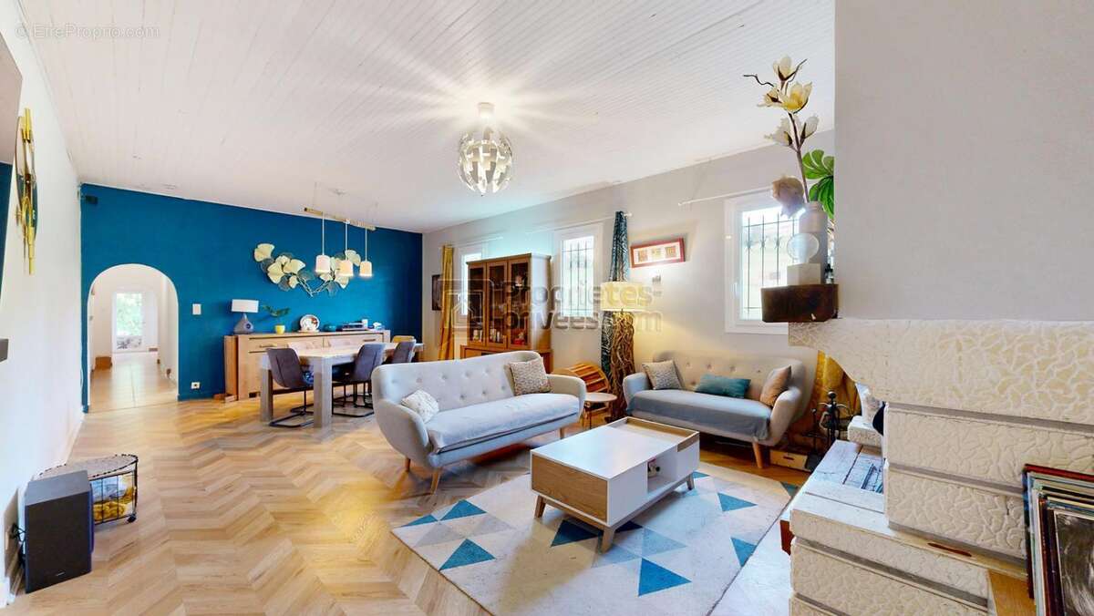 Maison à MONTASTRUC-LA-CONSEILLERE