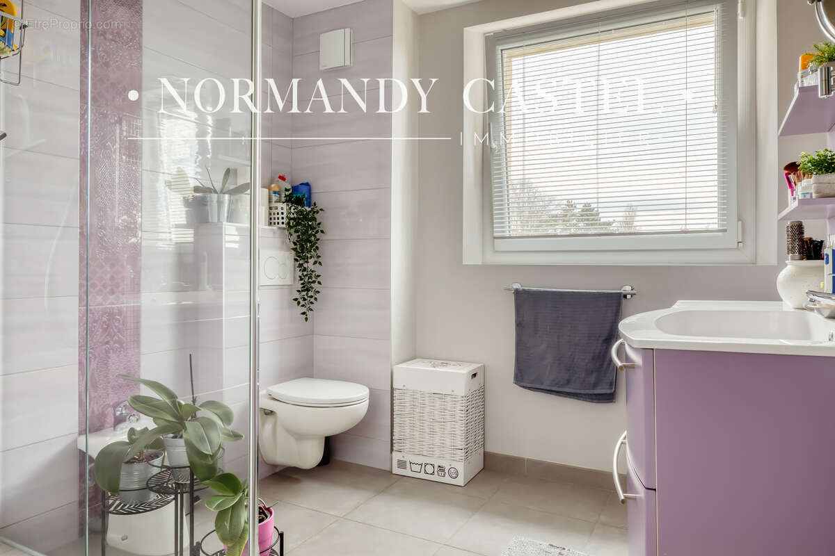Appartement à TROUVILLE-SUR-MER