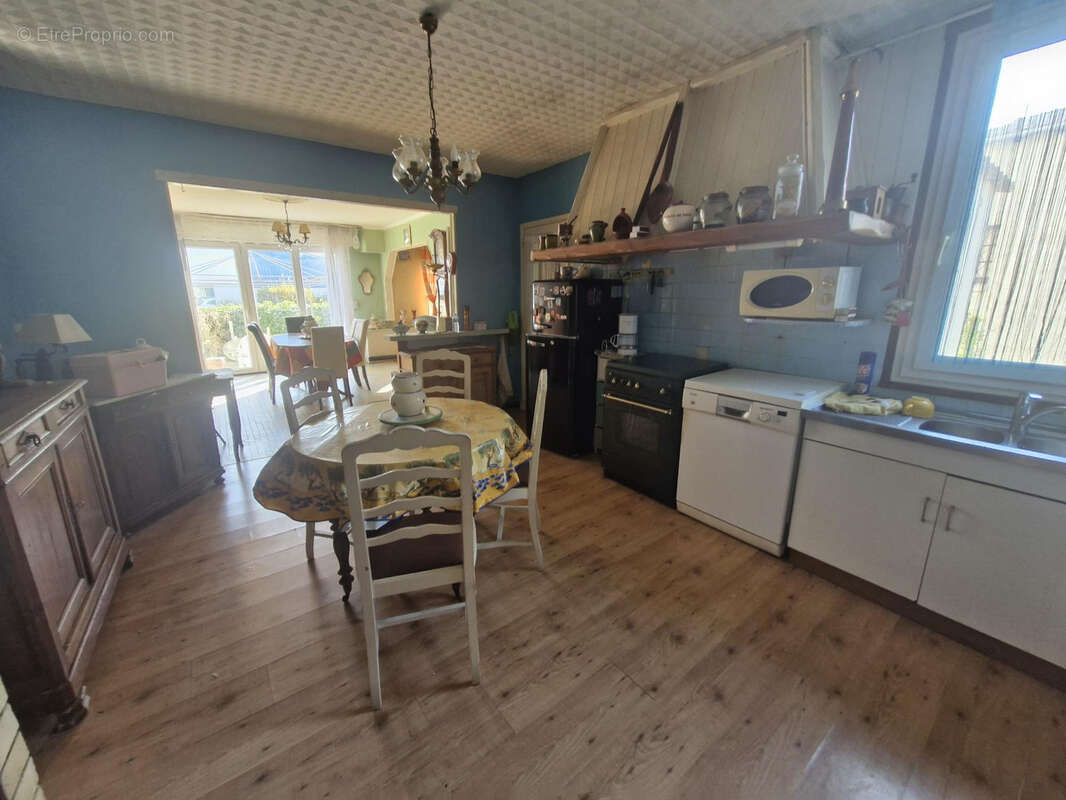 Maison à MESCHERS-SUR-GIRONDE