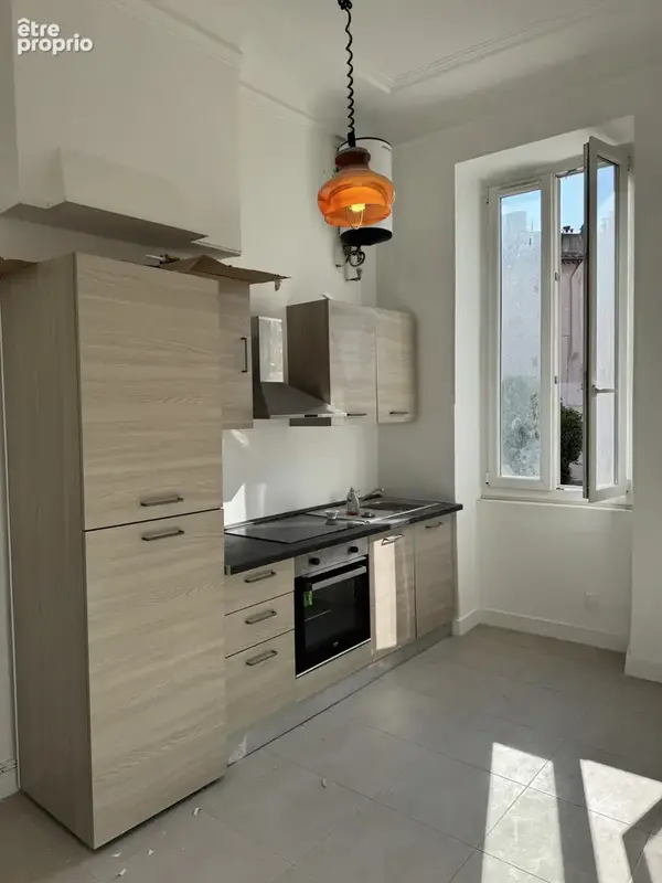 Appartement T3 73 m2 Rue de Guin - photo 2