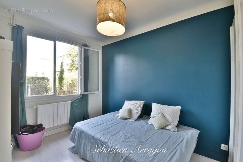Maison plain-pied à vendre à Villeneuve-sur-Lot (47)– Maison rénovée avec jardin, proche commerces, idéale retraité ou couple - photo 11