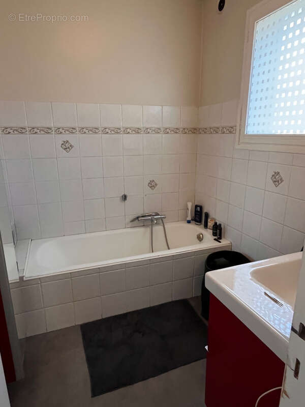 Maison à SAINT-VALLIER-DE-THIEY