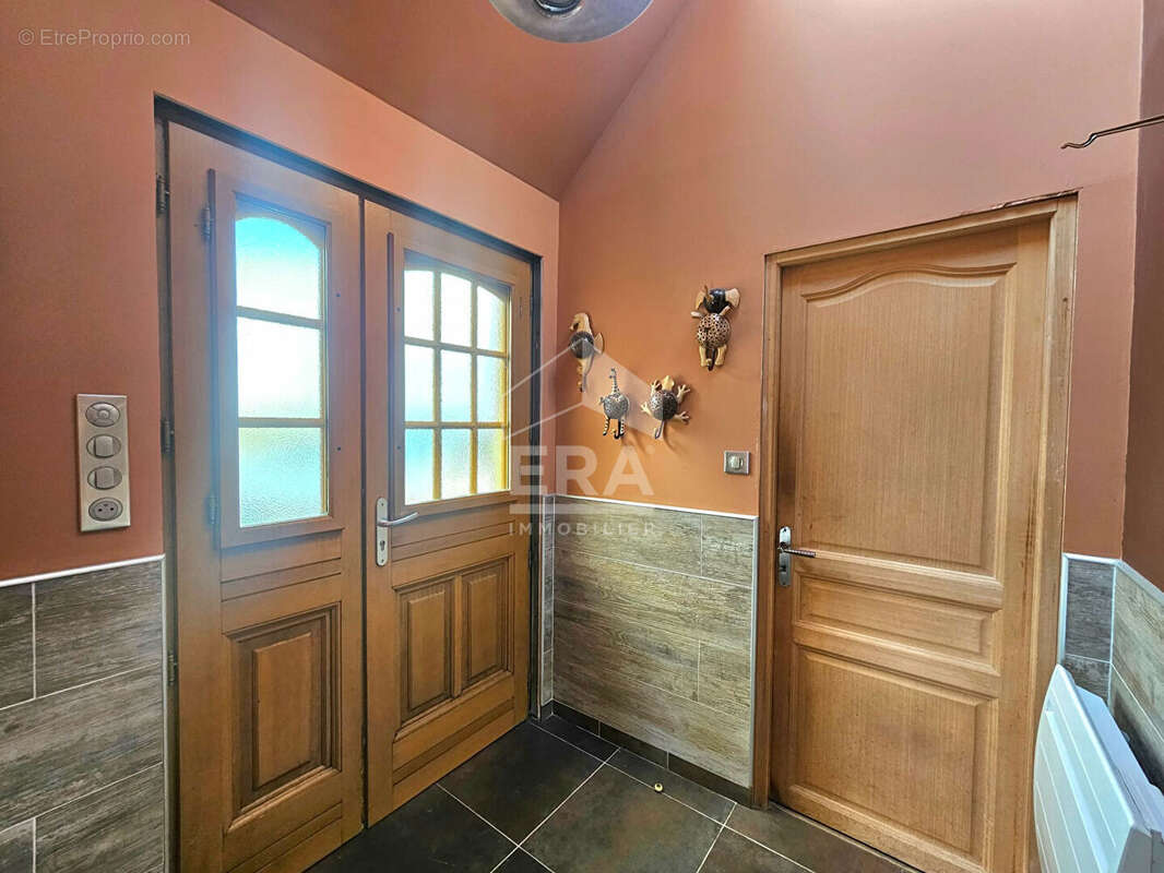 Maison à NOUVELLE-EGLISE