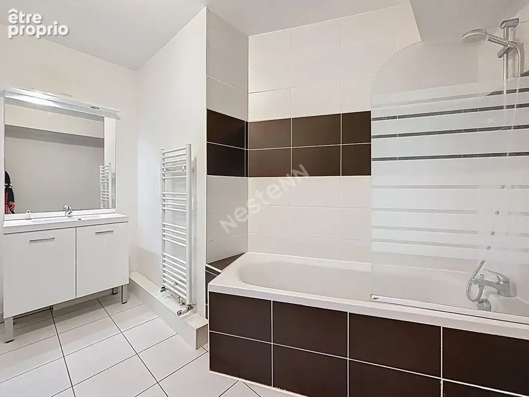 À vendre : Appartement 3 pièces à Rezé avec box et cave - secteur Pont Rousseau - photo 7
