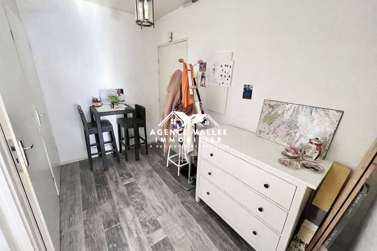 Appartement à SAINT-PIERRE-DU-PERRAY