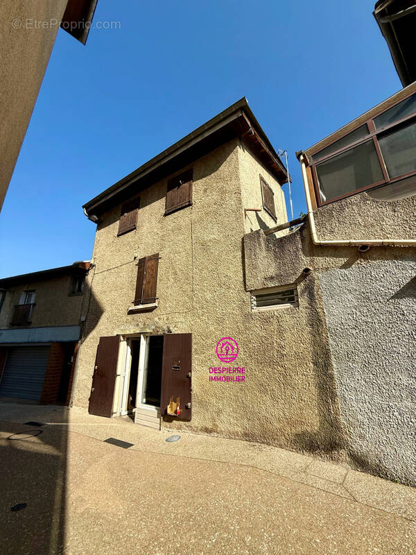Appartement à LE PEAGE-DE-ROUSSILLON