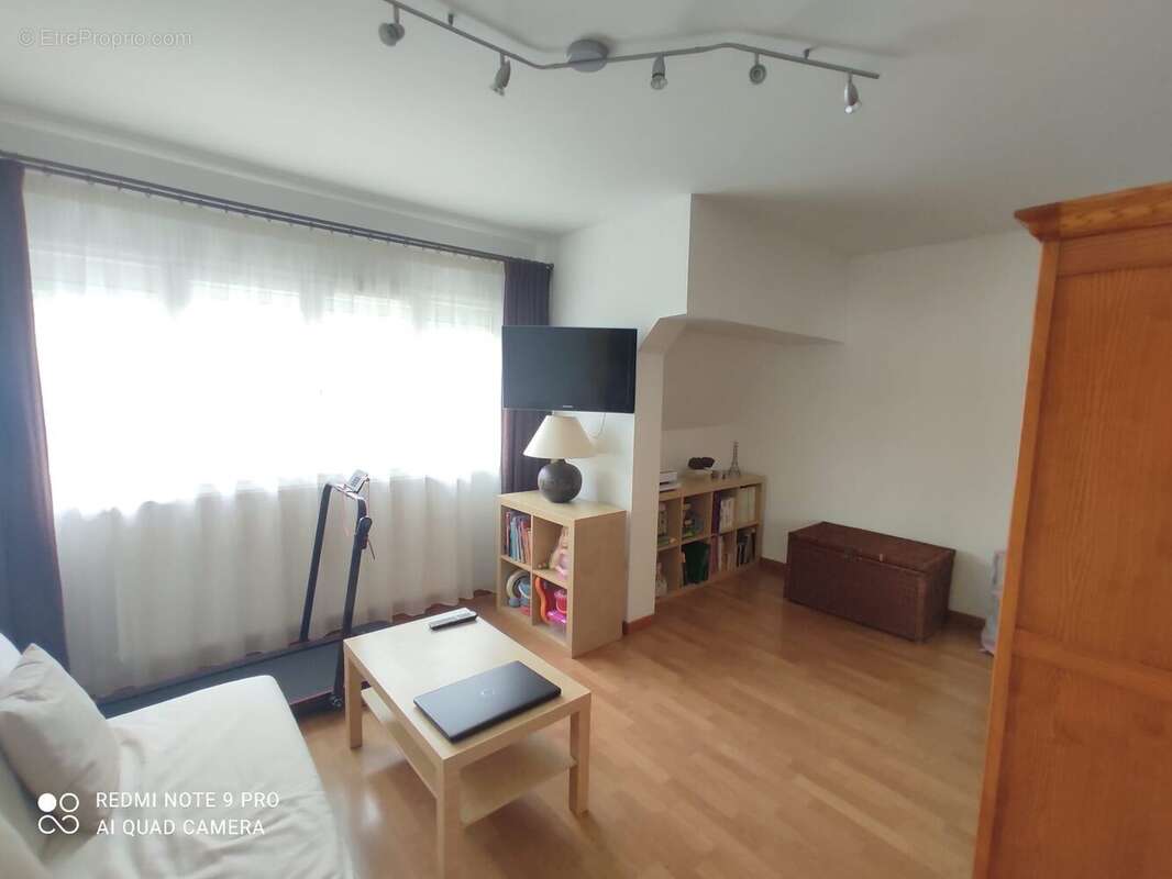 Appartement à VIGNEUX-SUR-SEINE