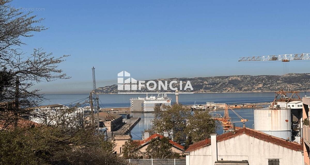 Appartement à MARSEILLE-15E