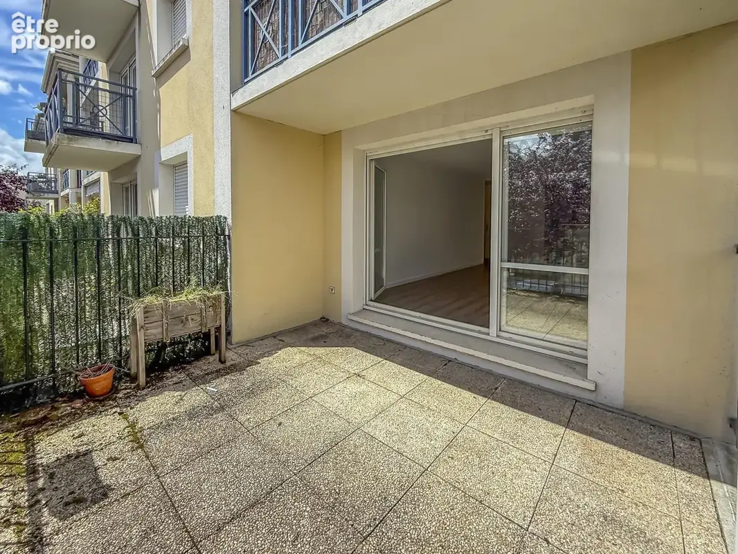 Appartement 63 m² à Carrieres-Sous-Poissy  - photo 2