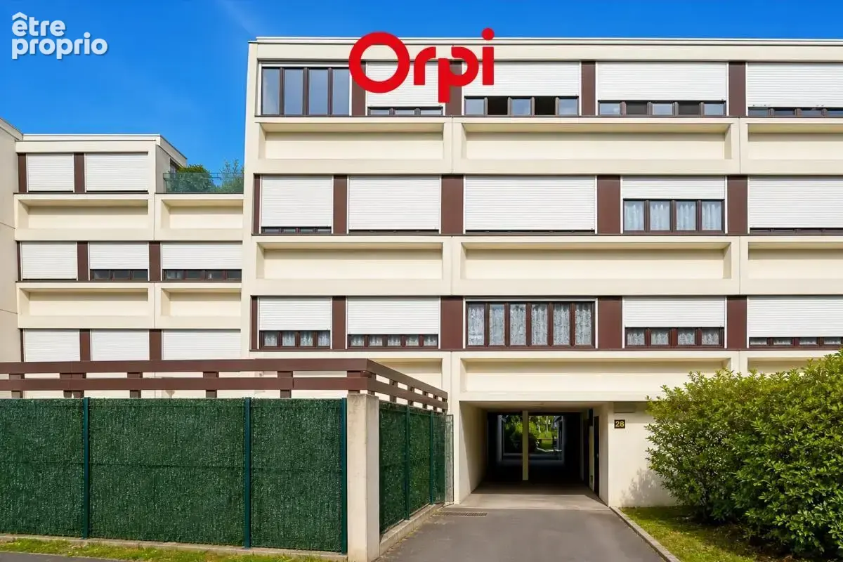 Appartement à renover : 4 pièces avec terrasse et parking — évry-courcouronnes - photo 11