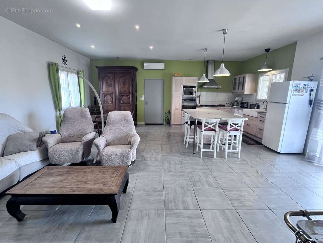 Maison à LAMONZIE-SAINT-MARTIN