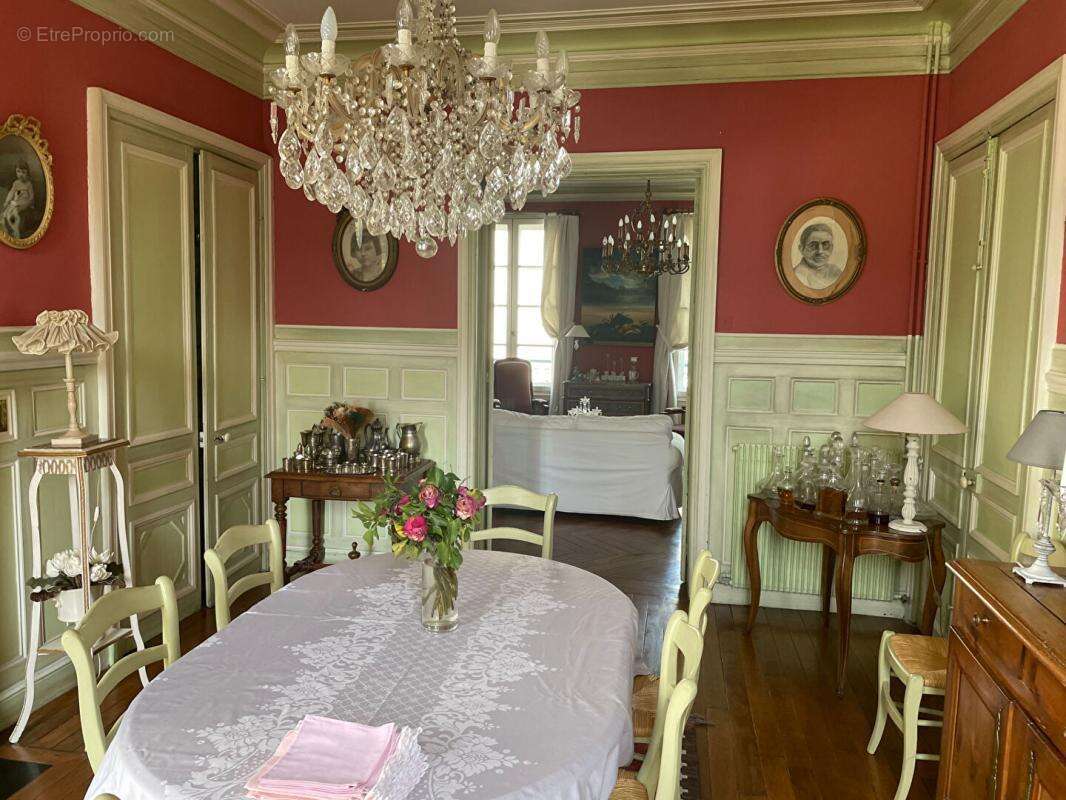 Maison à NOGENT-LE-ROI