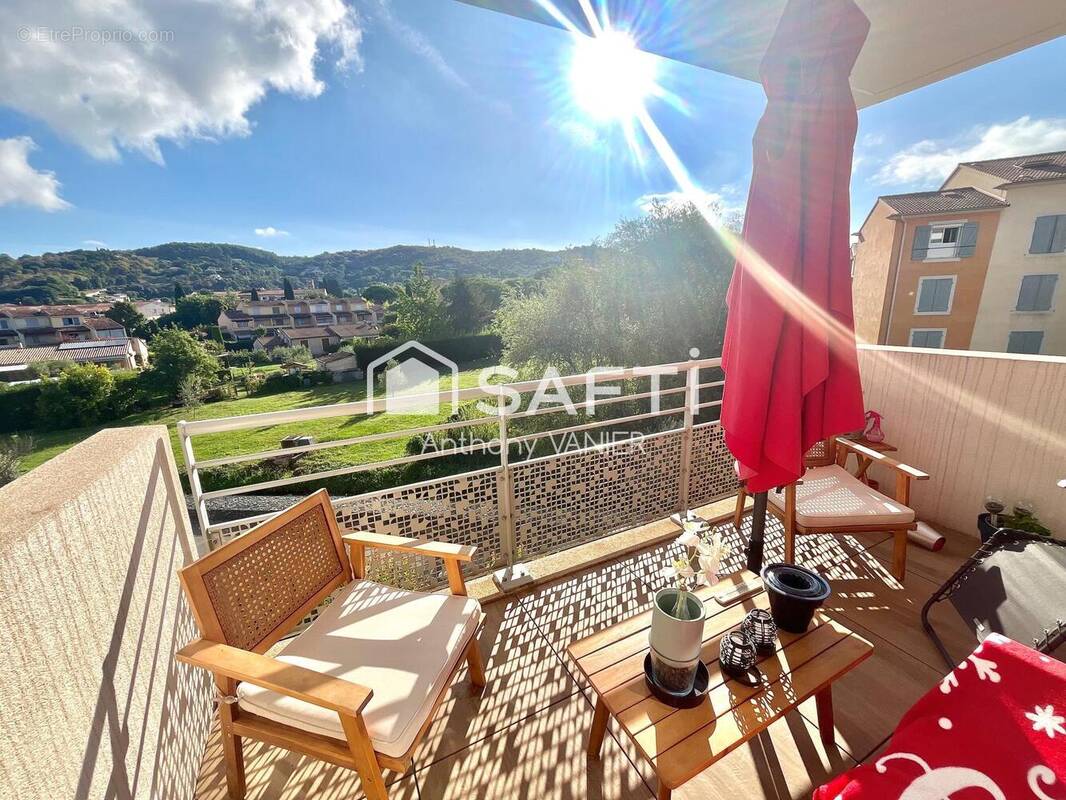 Photo 1 - Appartement à PEGOMAS