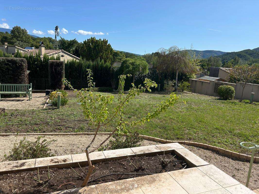 Maison à VAISON-LA-ROMAINE