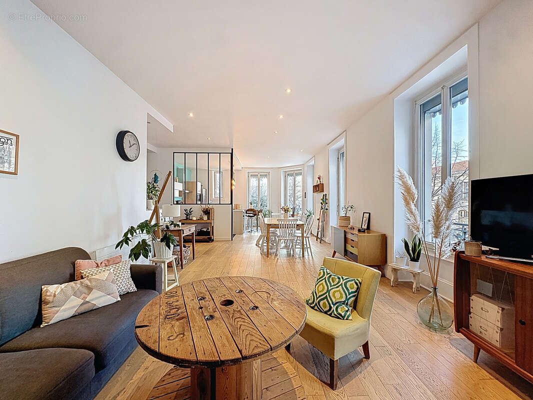 Appartement à LYON-7E