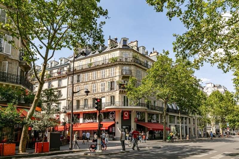 3 pièces dernier étage Sebastopol les Halles - photo 12