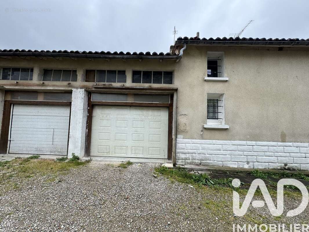 Maison 87 m² à Deviat  - photo 9