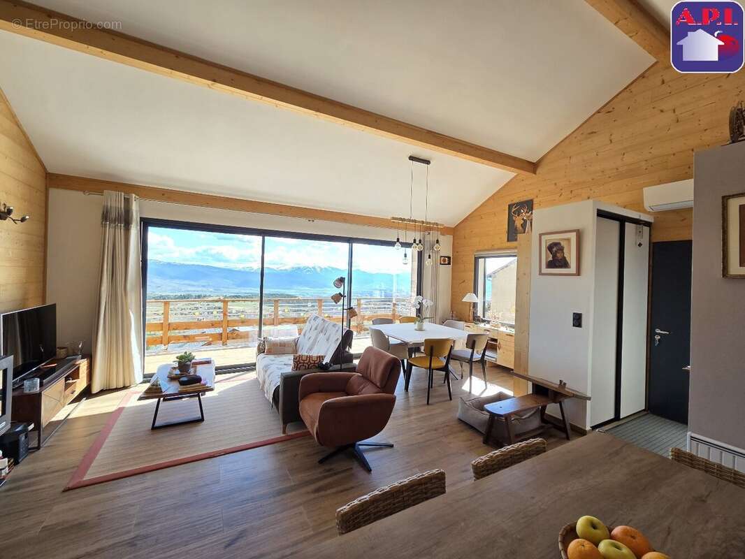 Maison à FONT-ROMEU-ODEILLO-VIA