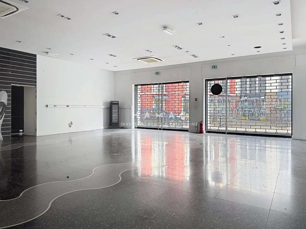 Commerce à SAINT-TROPEZ