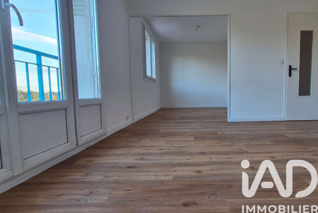 Photo 8 - Appartement à VENISSIEUX