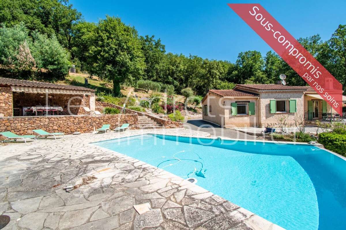 Maison à LES ADRETS-DE-L&#039;ESTEREL