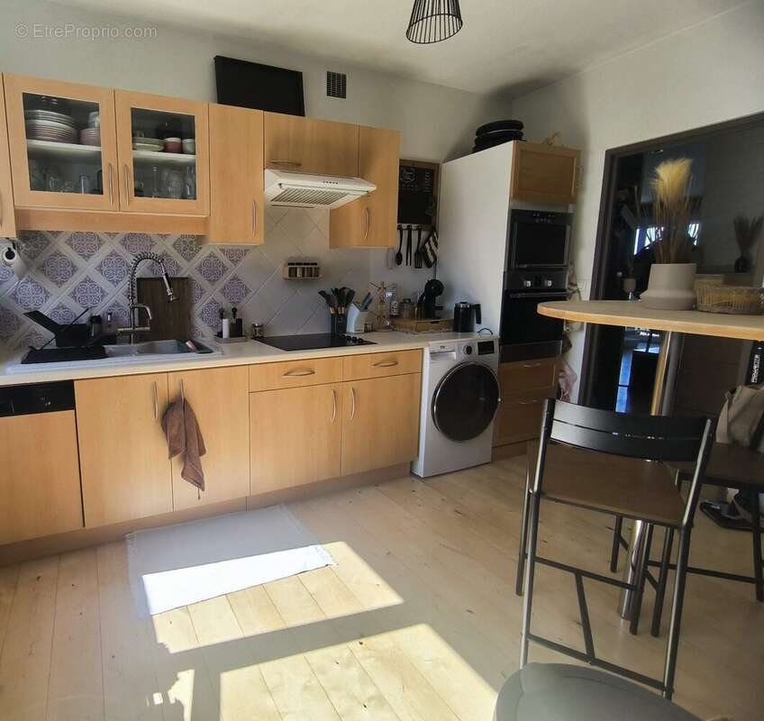 Appartement à SAINT-ETIENNE