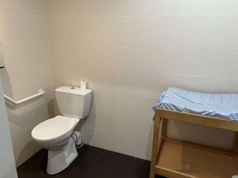 Commerce à LA TESTE-DE-BUCH