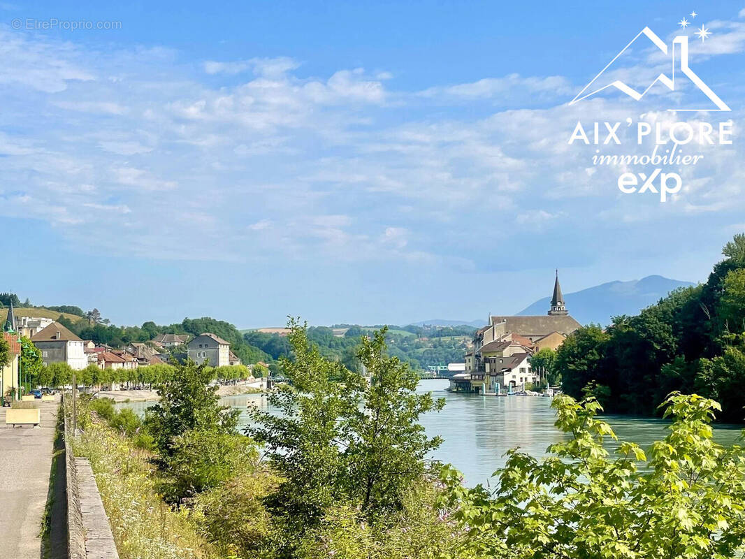 Appartement à SEYSSEL