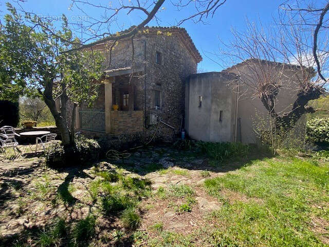 Maison à SAINT-FELIX-DE-PALLIERES
