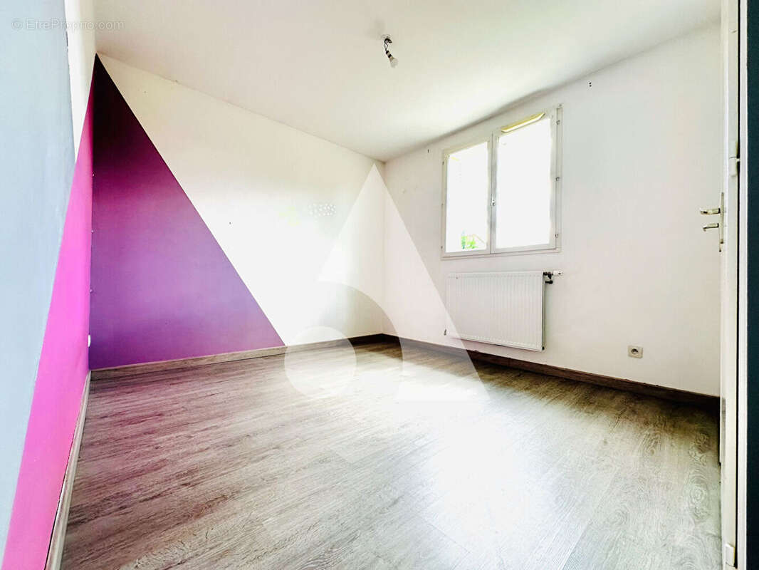 Maison à GONDREVILLE