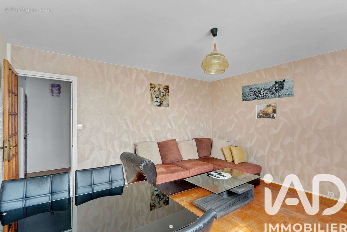 Photo 2 - Appartement à VERT-LE-PETIT